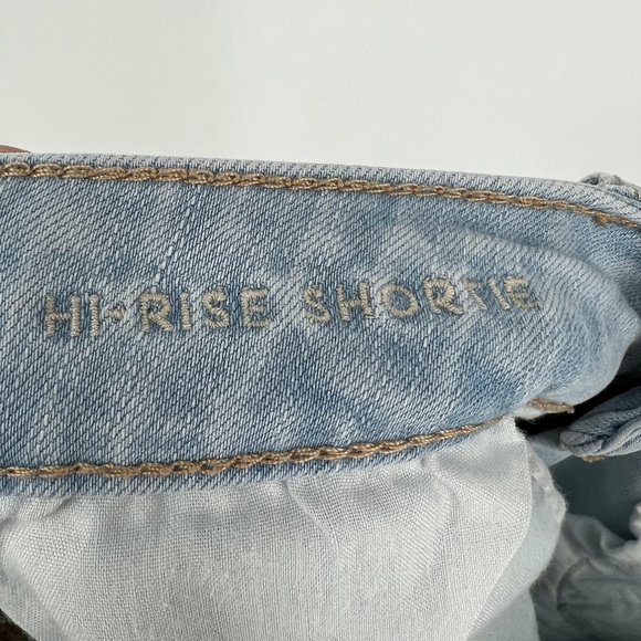 American Eagle Size 4 Hi-Rise Shortie Jean Shorts Stretch Light Wash Denim - Picture 6 of 9